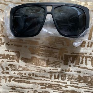 Brand New Moschino Aviator/Pilot Unisex Sunglasses